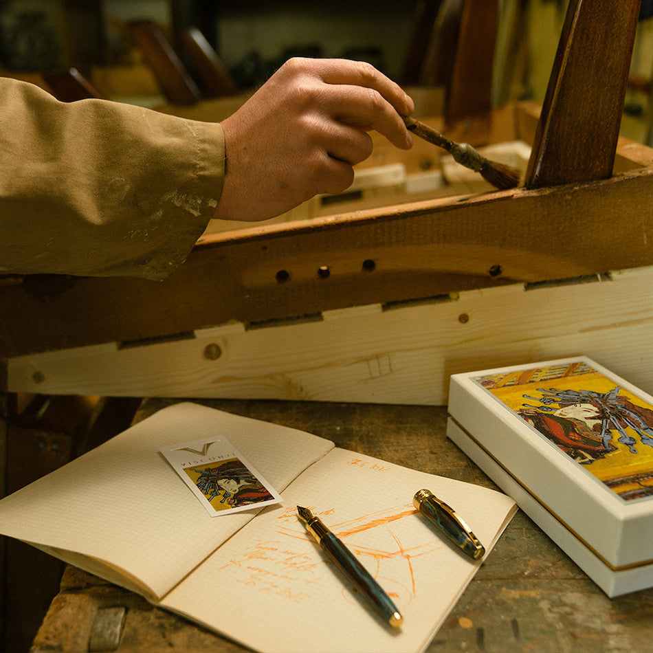 Visconti Van Gogh Fountain Pen Set 'Oiran' by Visconti at Cult Pens